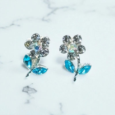 Elegant alloy earrings