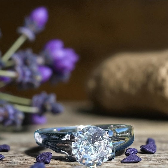 Elegant Synthetic Zircon Alloy Ring