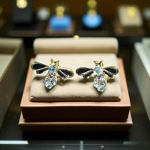 Elegant alloy earrings
