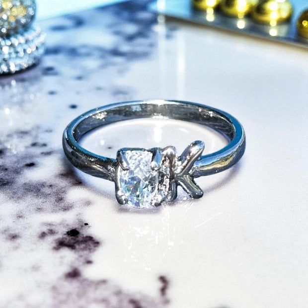 Elegant Synthetic Zircon Alloy Ring